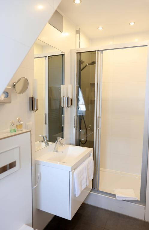 Hotel Warteck Фройденщат Екстериор снимка