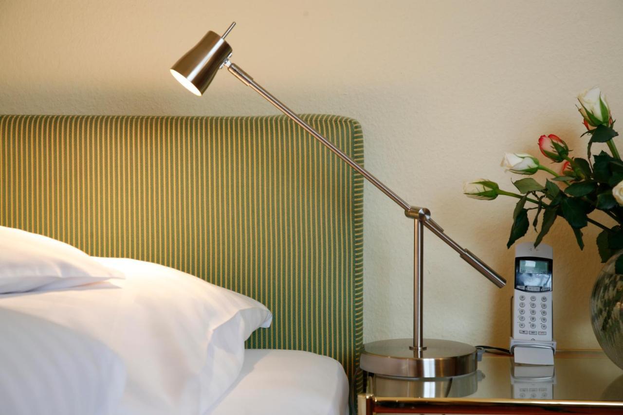 Hotel Warteck Фройденщат Екстериор снимка
